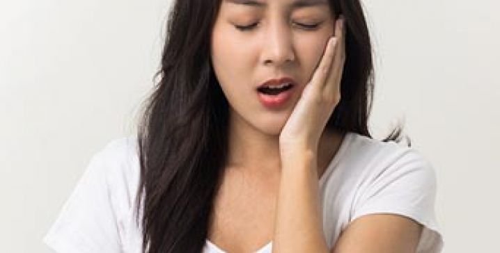 Gangguan Sendi Rahang Bisa Sebabkan Sakit Kepala?